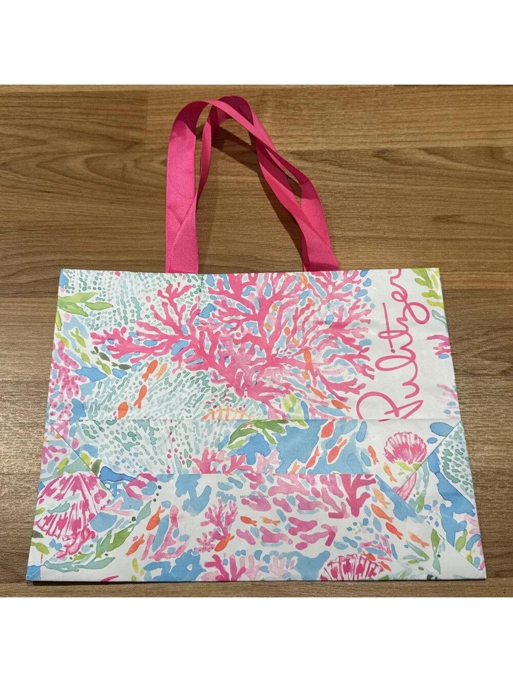 Lilly Pulitzer  CORAL PRINT Paper Gift Bag 11in x 8in